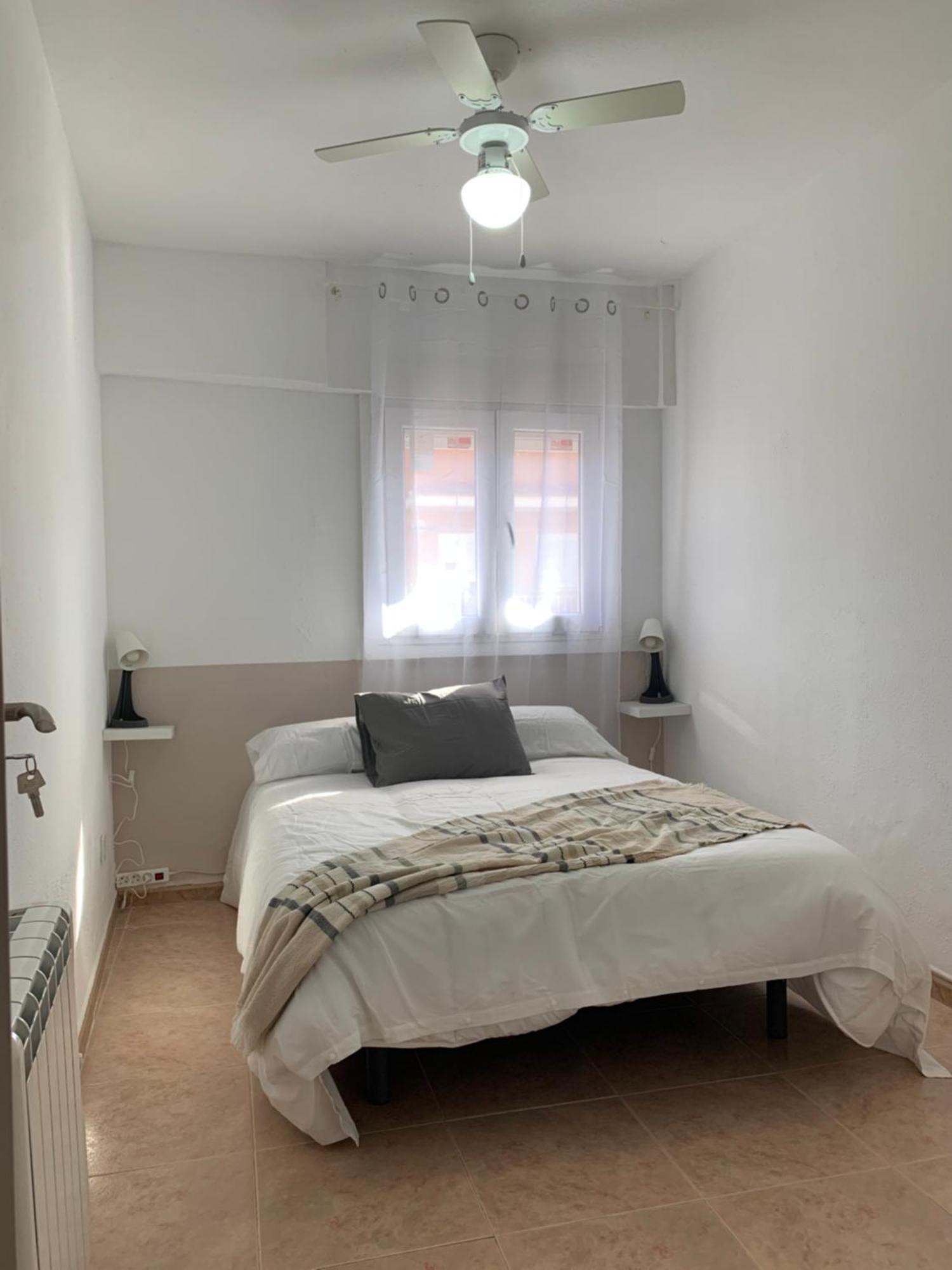 Mejorana Habitaciones Madrid Luaran gambar
